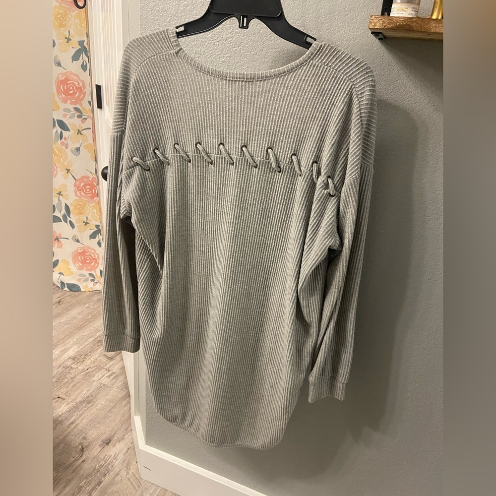 Cardigan - Picture 3 of 3